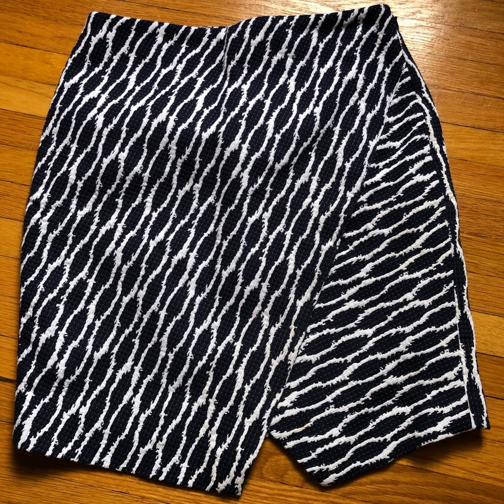 Loft skirt